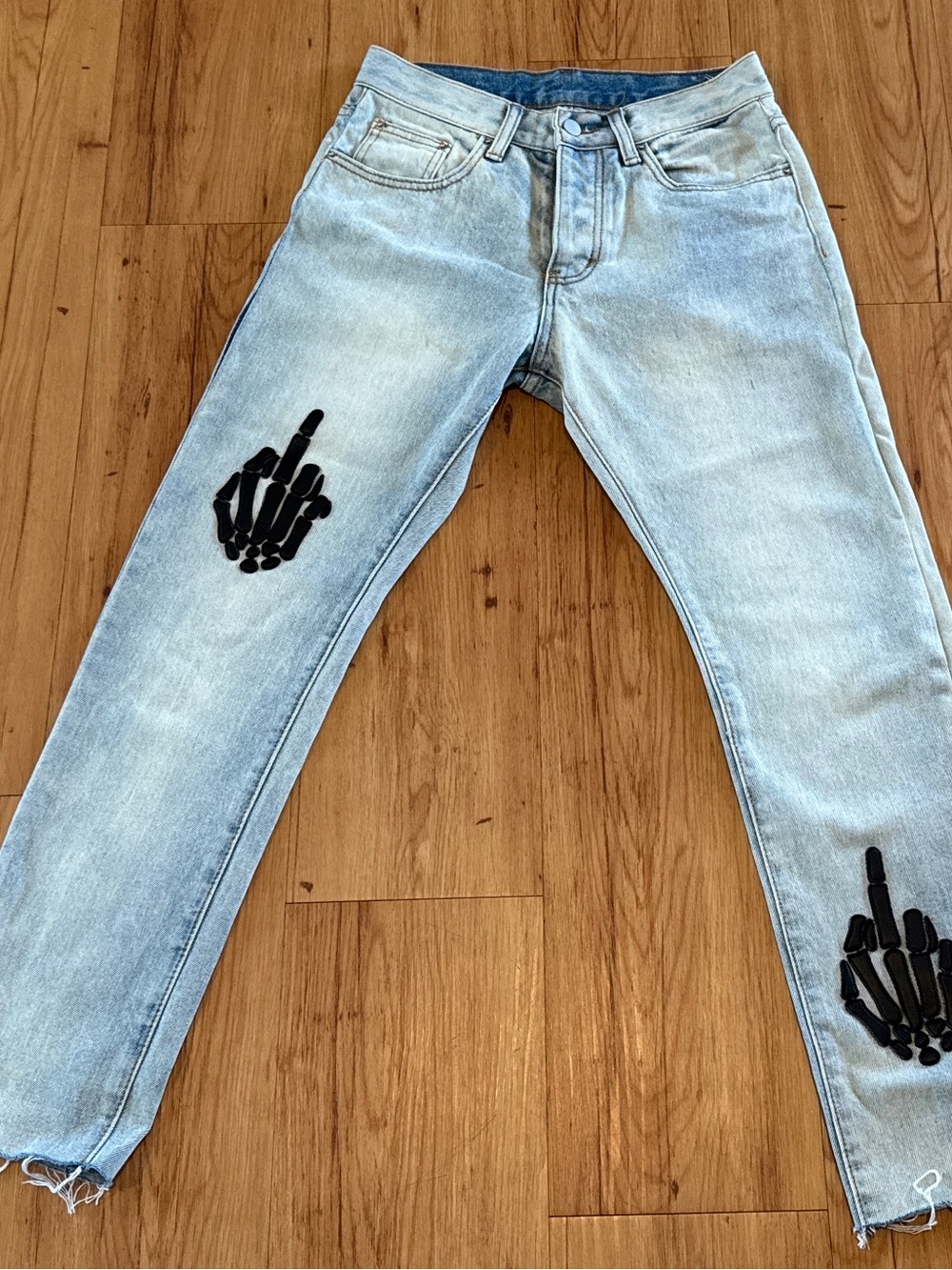 MNML light was button fly skeleton sz 28 jeans